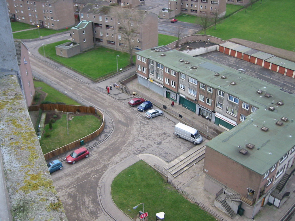 Oxgangs Crescent Shops Photo taken from the 14th floor of … Flickr
