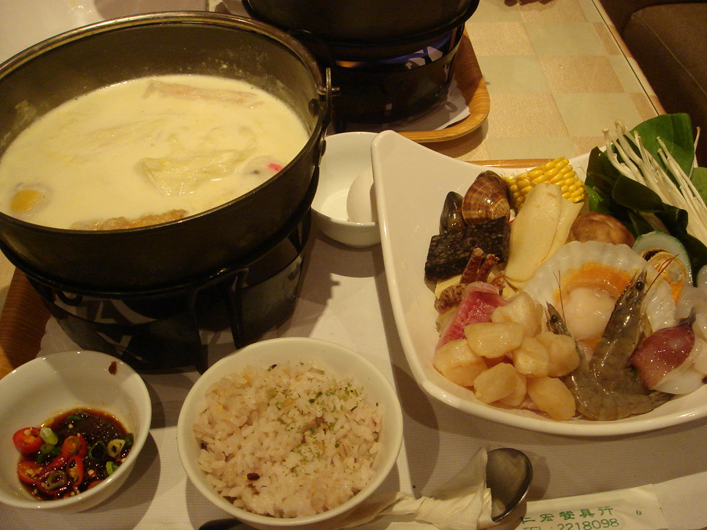 Prague Spaghetti Restaurant 牛奶海鮮鍋 Kenny WU Flickr