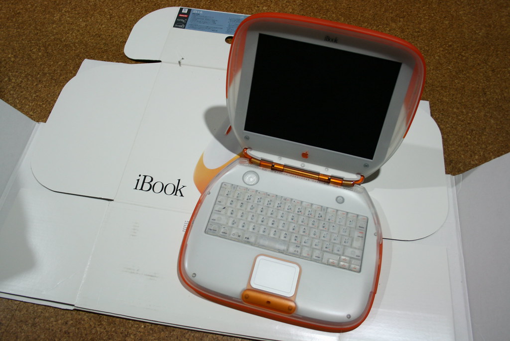 iBook タンジェリン Hina Nakashima Flickr