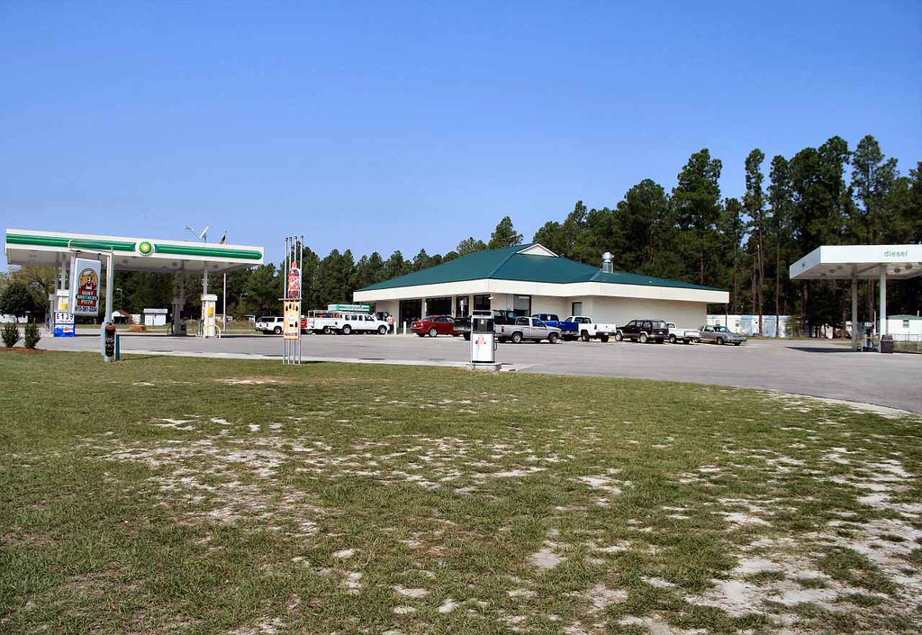 Bostick's BP Hwy US1, Hoffman, NC www.qualityoilandgas.… Flickr