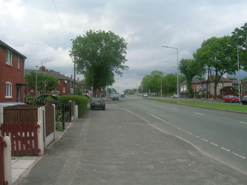 Broadway, New Moston Towards Chadderton Mikey Flickr