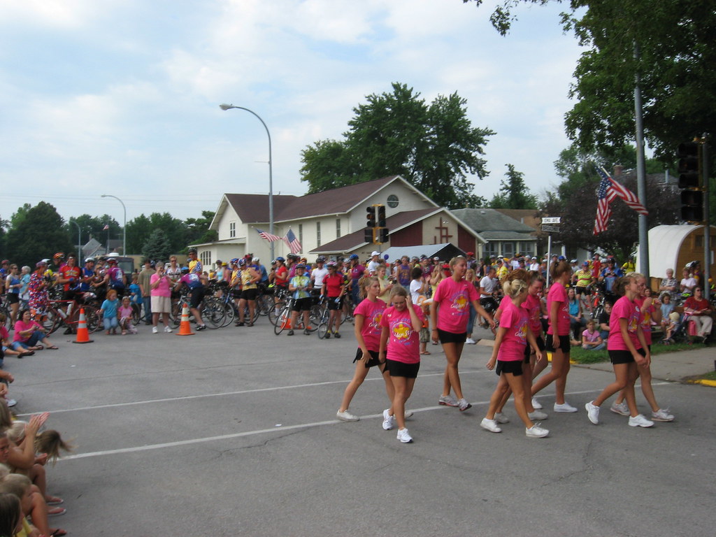 The Eagle Grove, IA, Golden Stars have just completed thei… Flickr