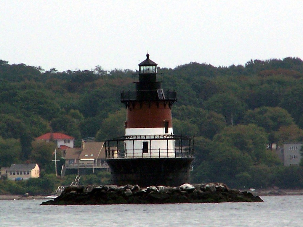 Plum Beach Lighthouse, RI Plum Beach Lighthouse is located… Flickr