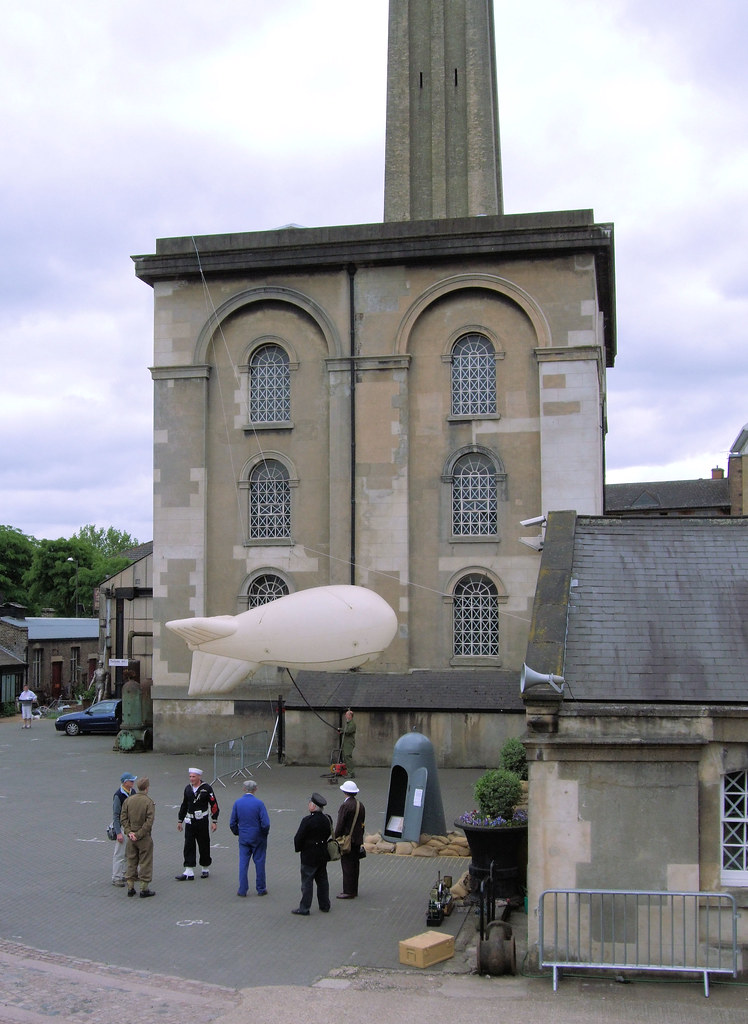 A Barrage Balloon In Brentford London. Part of the Kew B… Flickr