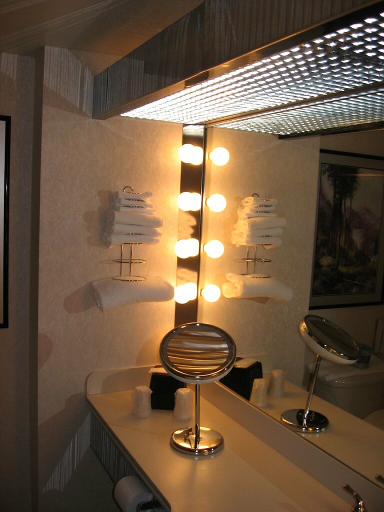 Peppermill, Wendover, Nevada Our gloriously tacky hotel ro… Flickr