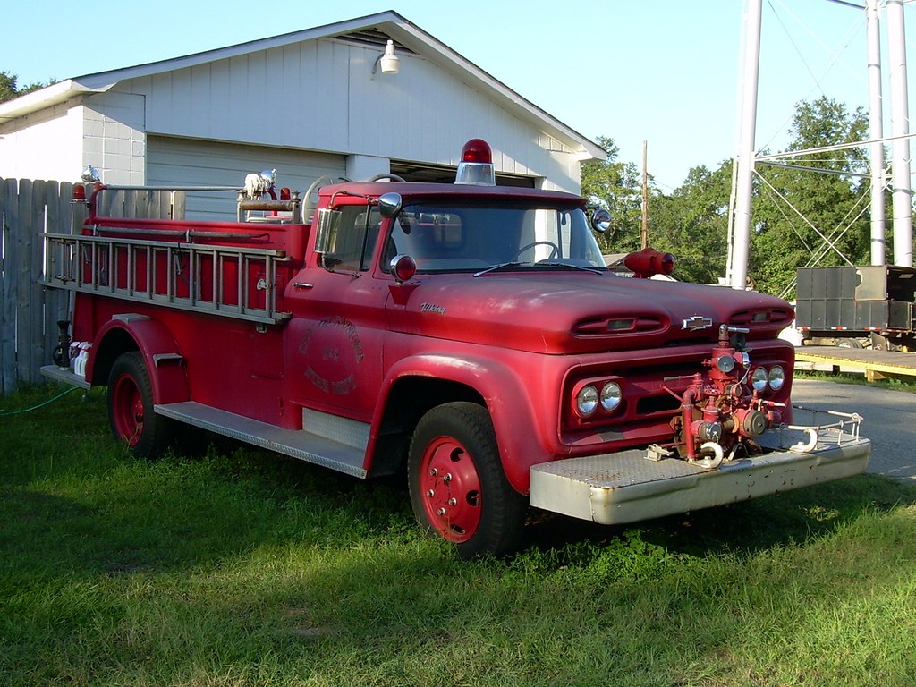 Satsuma Alabama Fire Dept. This old Chevrolet Fire Truck i… Flickr