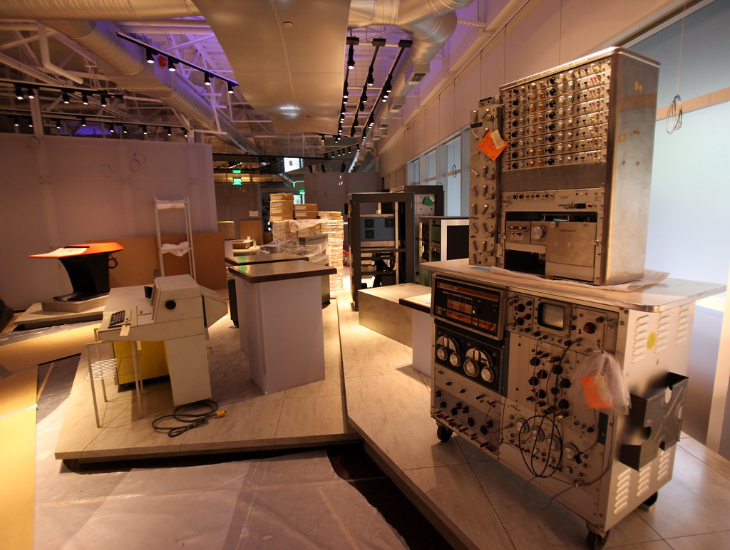 The New Computer History Museum Exhibition Under construct… Flickr
