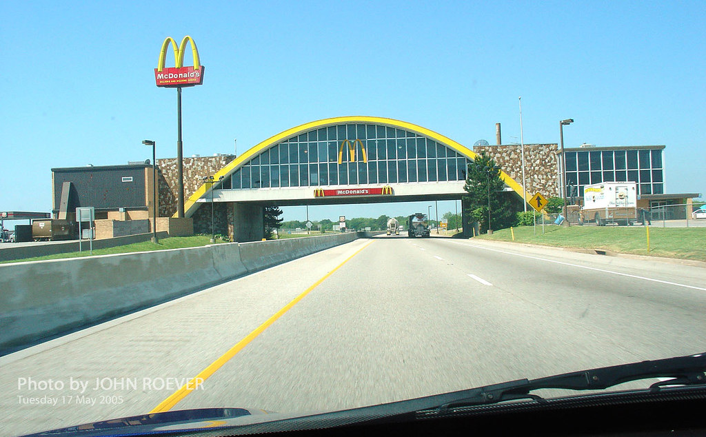 McDonalds over I44, 17 May 2005 Driving westbound on I44… Flickr