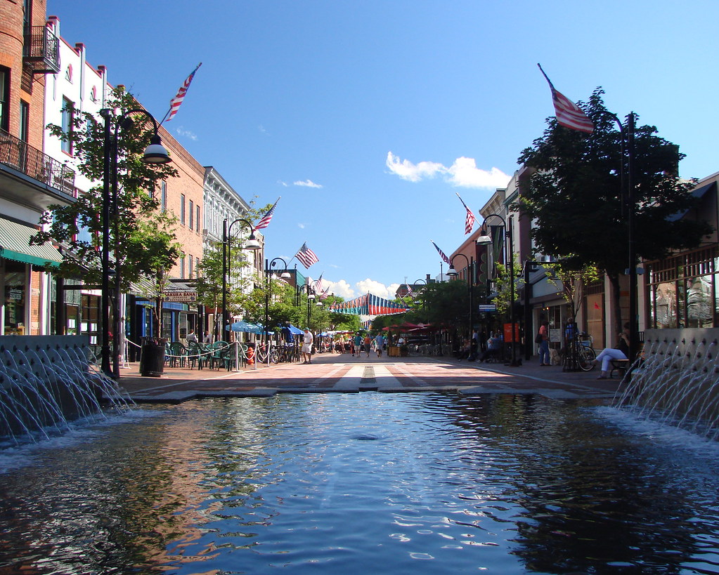 Church Street, Burlington, VT A view down Church Street, a… Flickr