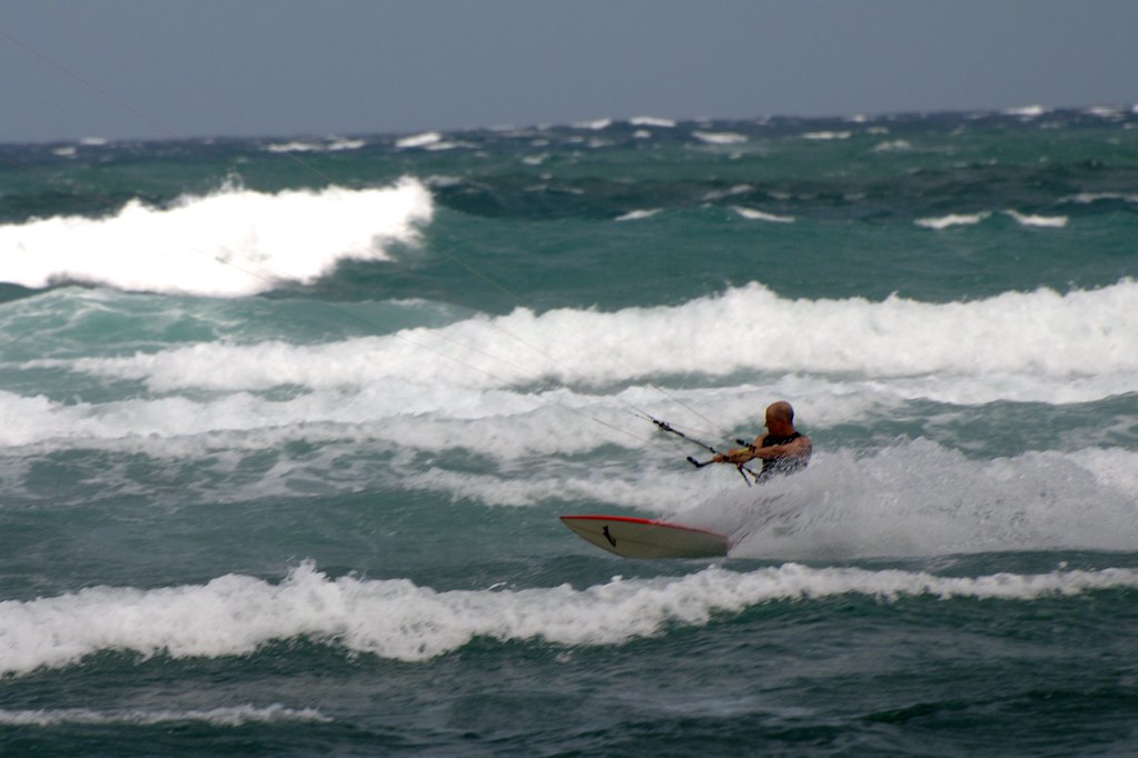 Kite surfing Waiehu Beach Maui mauisandi Flickr