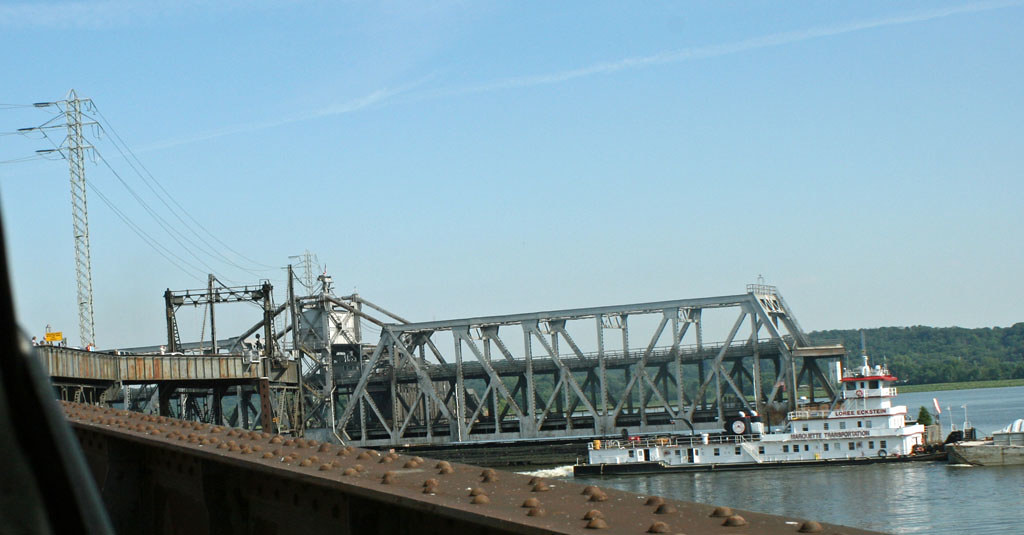 157_Bridge_at_Mississippi John Goodale Flickr