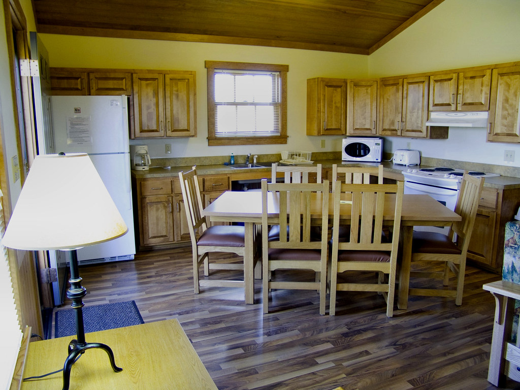 SPJR0168 Shot of a onebedroom cabin at James River State … Flickr