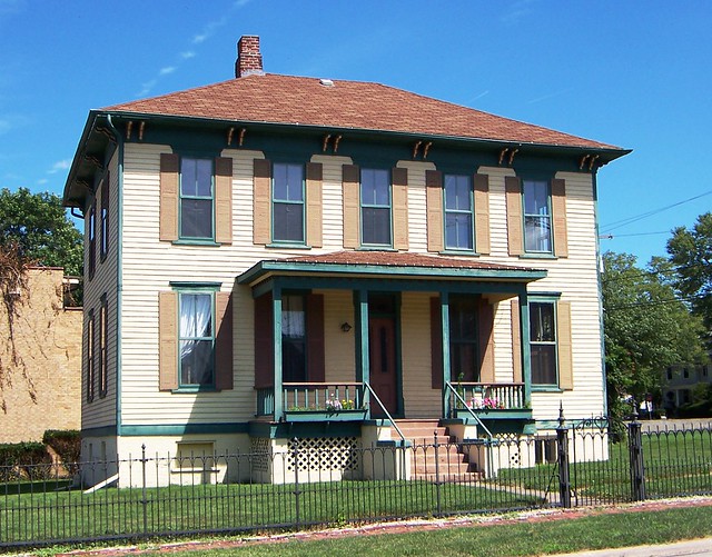 Monticello, IL An IHouse a photo on Flickriver