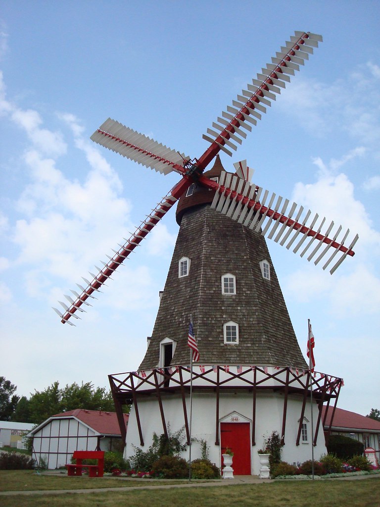723 Elk Horn, Iowa Elk Horn is the largest rural Danish s… Flickr