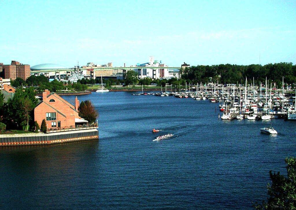 City of Buffalo NY A view of Buffalo NY from the [Lake] Er… Flickr
