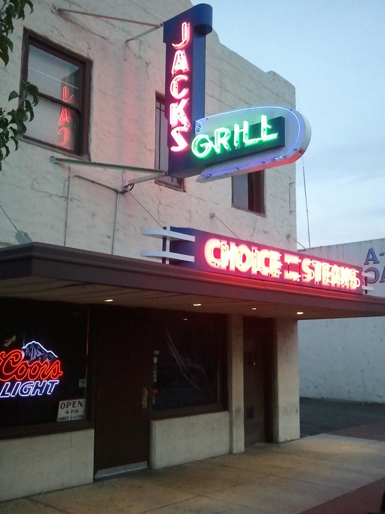 Jack's Grill, Redding, CA Since 1938 and still going stron… Flickr