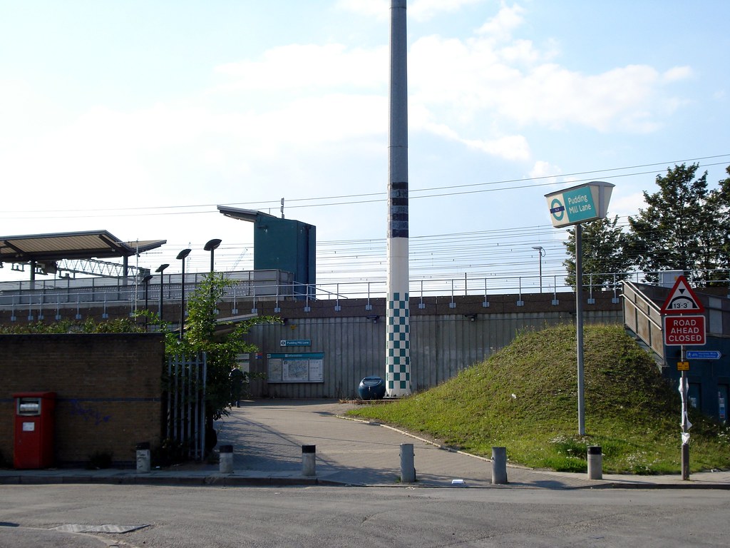Pudding Mill Lane DLR station Zone 2/3 DLR station on the … Flickr