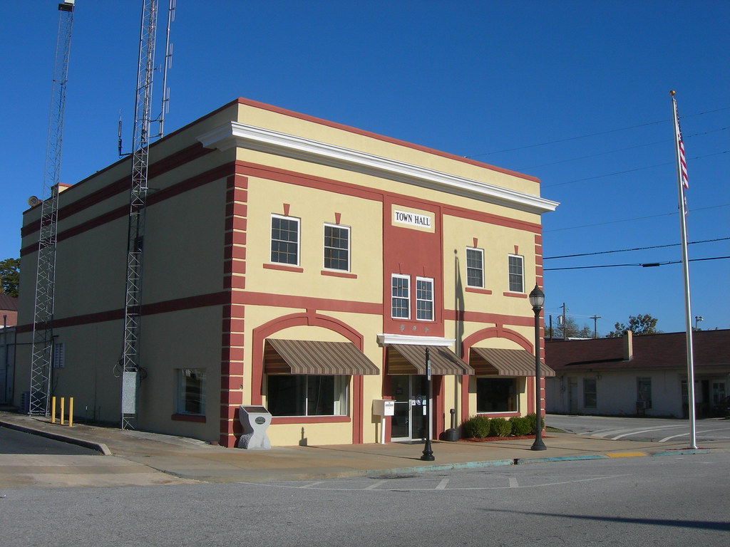 Whitmire SC Town Hall Jimmy Emerson, DVM Flickr