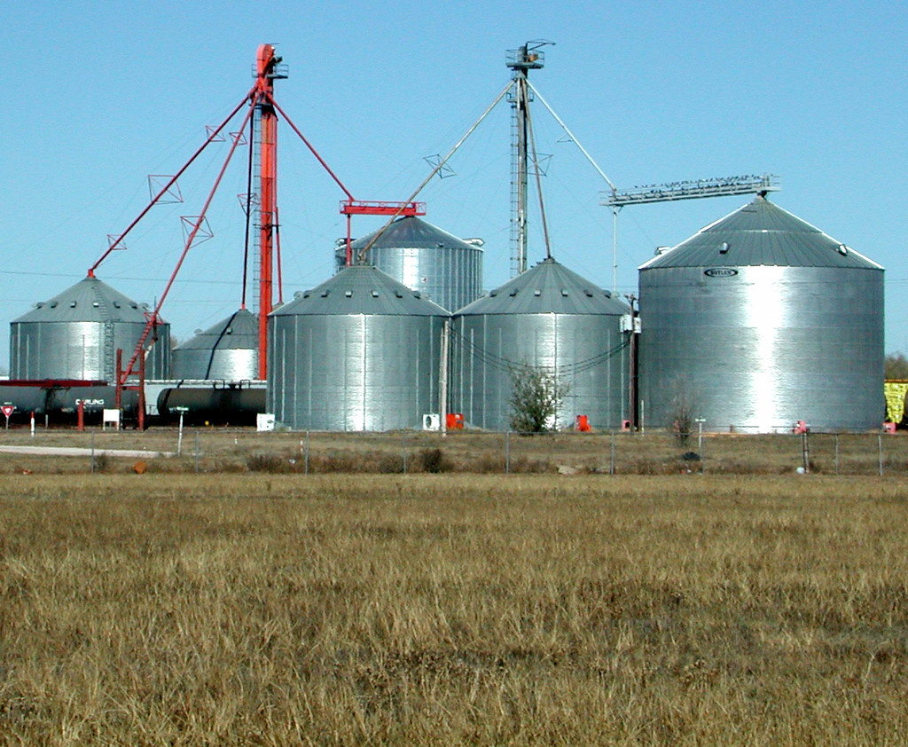 silos Dalhart, Texas Ronnie Pitman Flickr