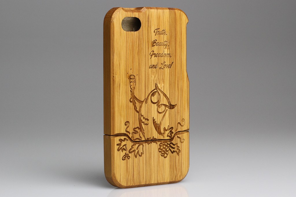 custom bamboo iphone 4 case Grovemade Flickr
