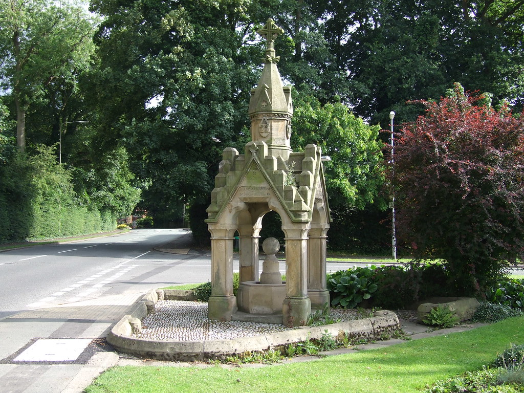 2007_0623S6500fdNEW0006 Fountains lane memorial Flickr