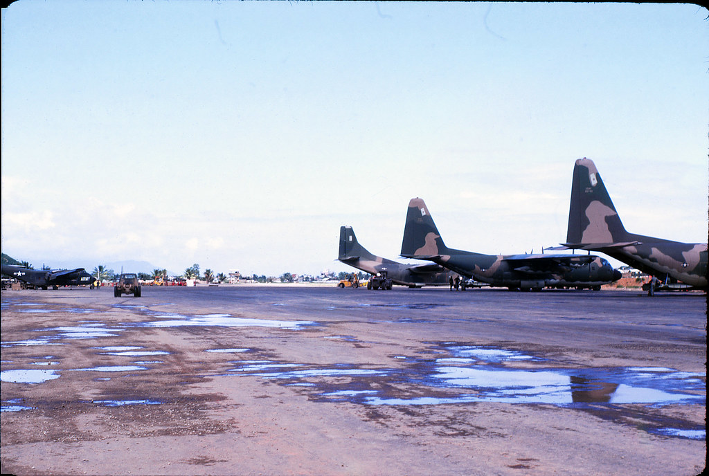 02 Cam Ranh AB, Vietnam, 1967 Glenn Camstra Flickr