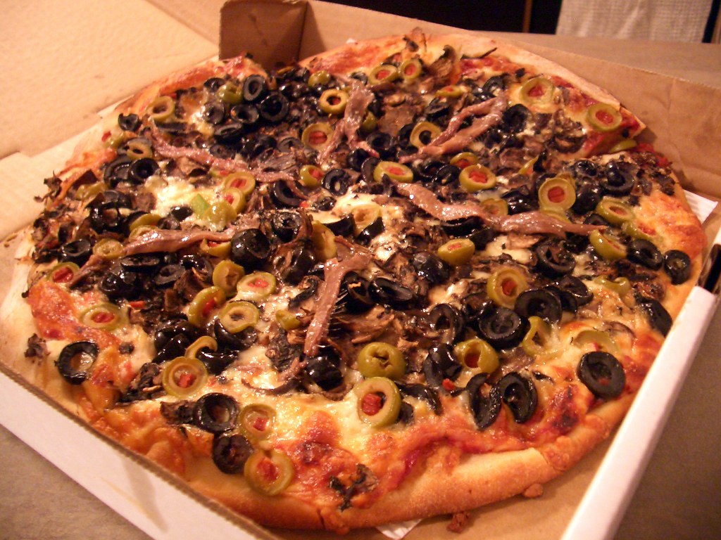 Vogglio Pizza, Calgary THE best thincrust pizza I've had … Flickr