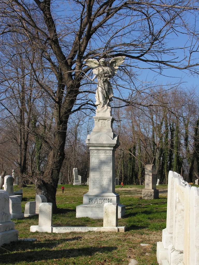 DSCN3903 Mt Carmel Cemetery, Baltimore, Md. December 24, 2… Flickr