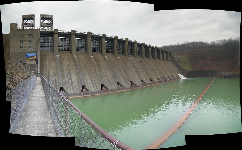 Conemaugh River Dam www.lrp.usace.army.mil/rec/lakes/conem… Kordite Flickr