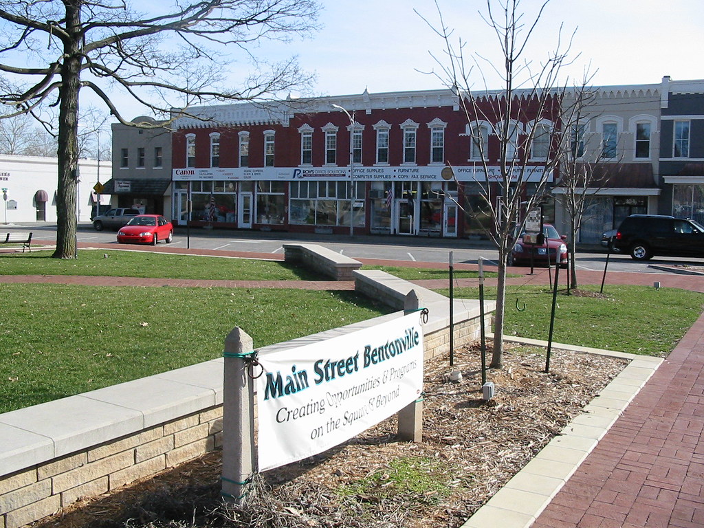 Downtown Bentonville panorama ᚧ Bentonville, Arkansas town… Flickr