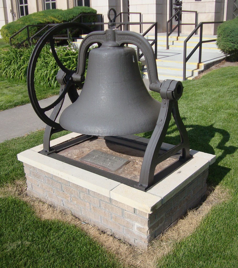 Old Sherman County Courthouse Bell (Goodland, Kansas) Flickr