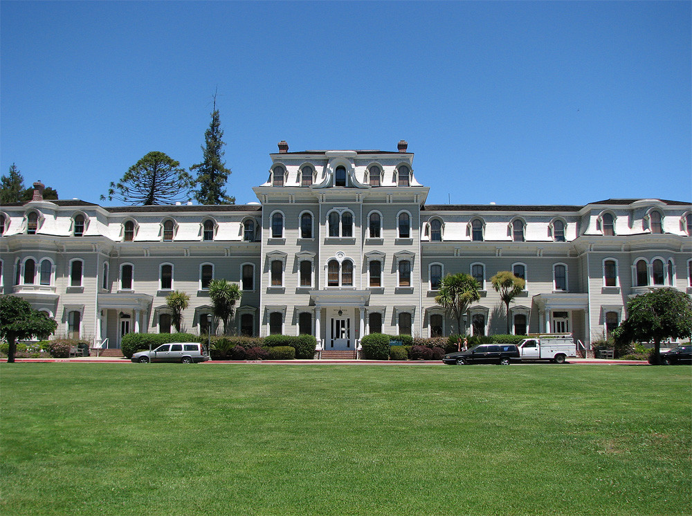 photo Mills Hall 1 CALIFORNIA HISTORICAL LANDMARK NO. 84… Flickr