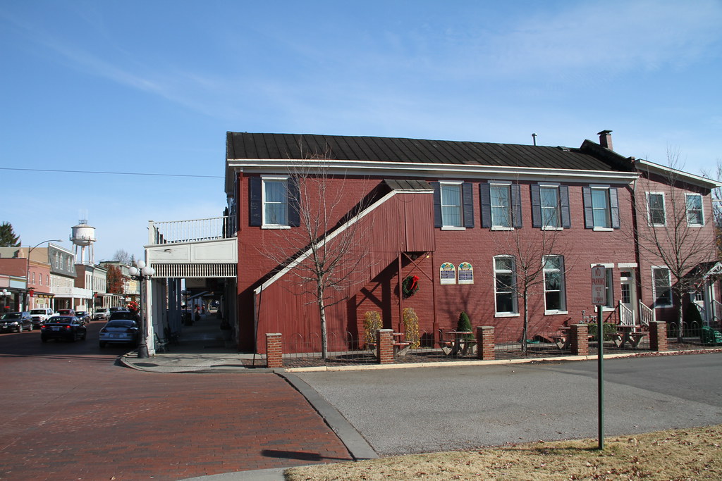 Lebanon IL, Lebanon Illinois, St. Clair County Bruce Wicks Flickr