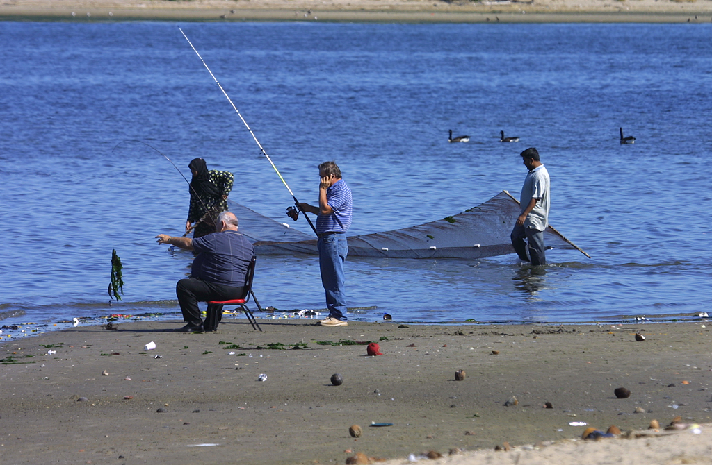 Fishing in Jamaica Bay, Queens, New York, USA. Sept 2007 Flickr