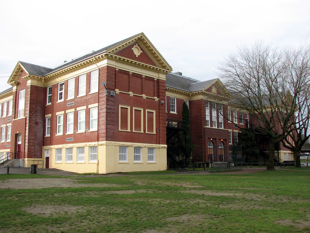 Sir Guy Carleton School 1910 3250 Kingsway, Vancouver, B… Flickr