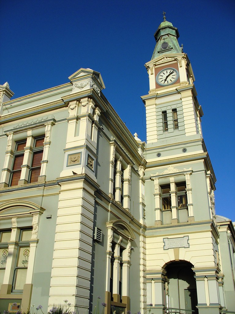 Leichhardt Town Hall IMG_0138 Leichhardt Town Hall, corner… Flickr