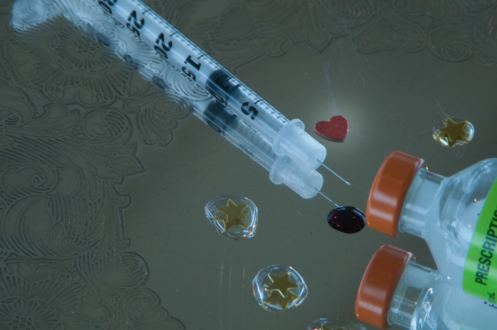 A needle for life For a type 1 diabetic this needle repres… Flickr