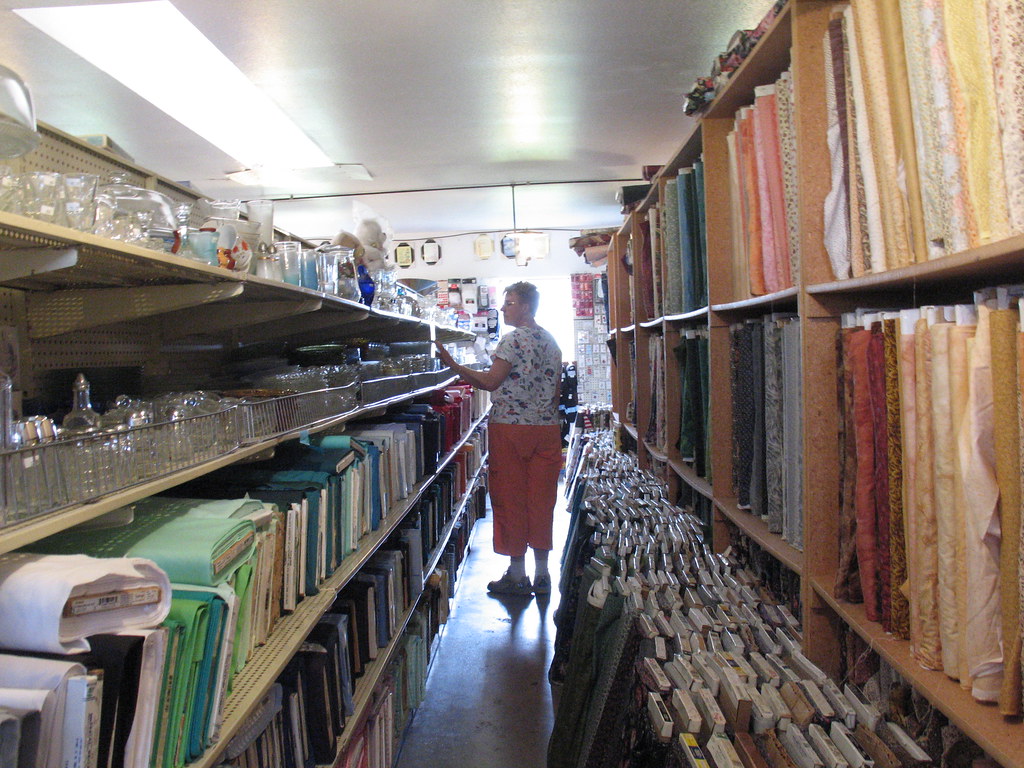 21 Elsie in Amish dry goods store, Arthur, IL IMG_7084… Flickr