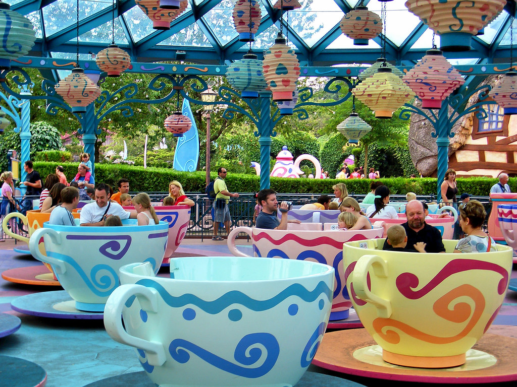 Teacup Ride Teacup ride (classic!), Disneyland Park, Disne… Flickr