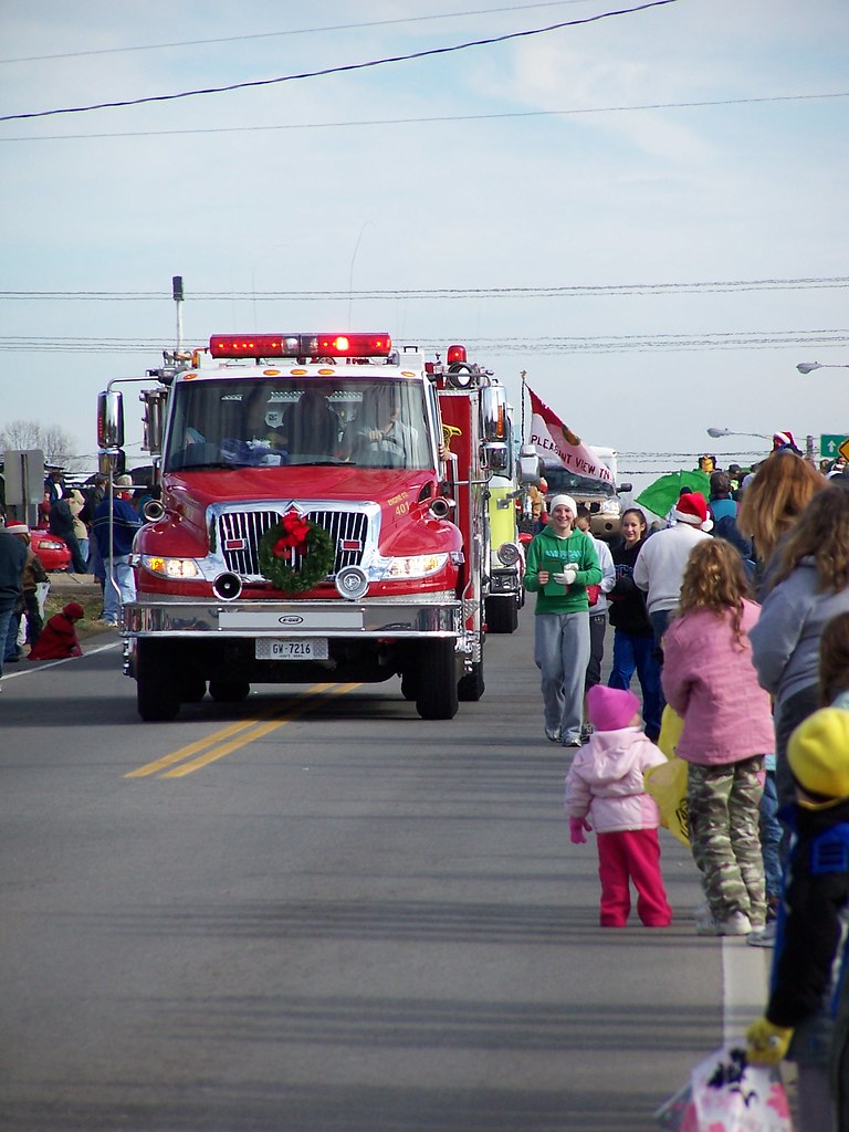 20061202_Pleasant_View_Xmas_Parade 060 There is the Volunt… Flickr