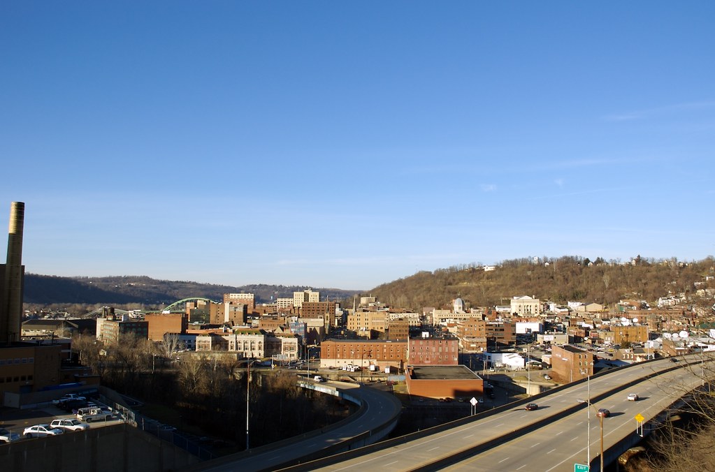 Wheeling, WV from "Suicide Hill" At last, a decent vantage… Flickr