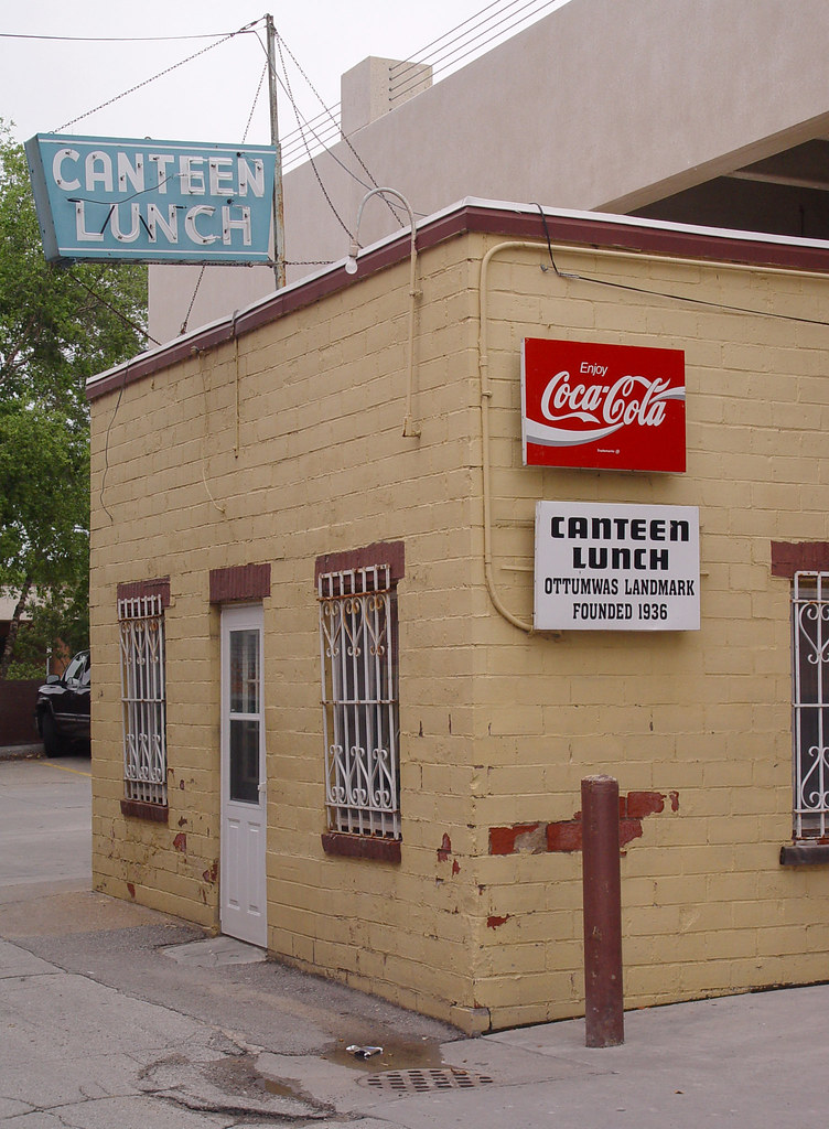 DSC04223_R1_E1 Ottumwa Iowa...Canteen is an Ottumwa tradit… Flickr