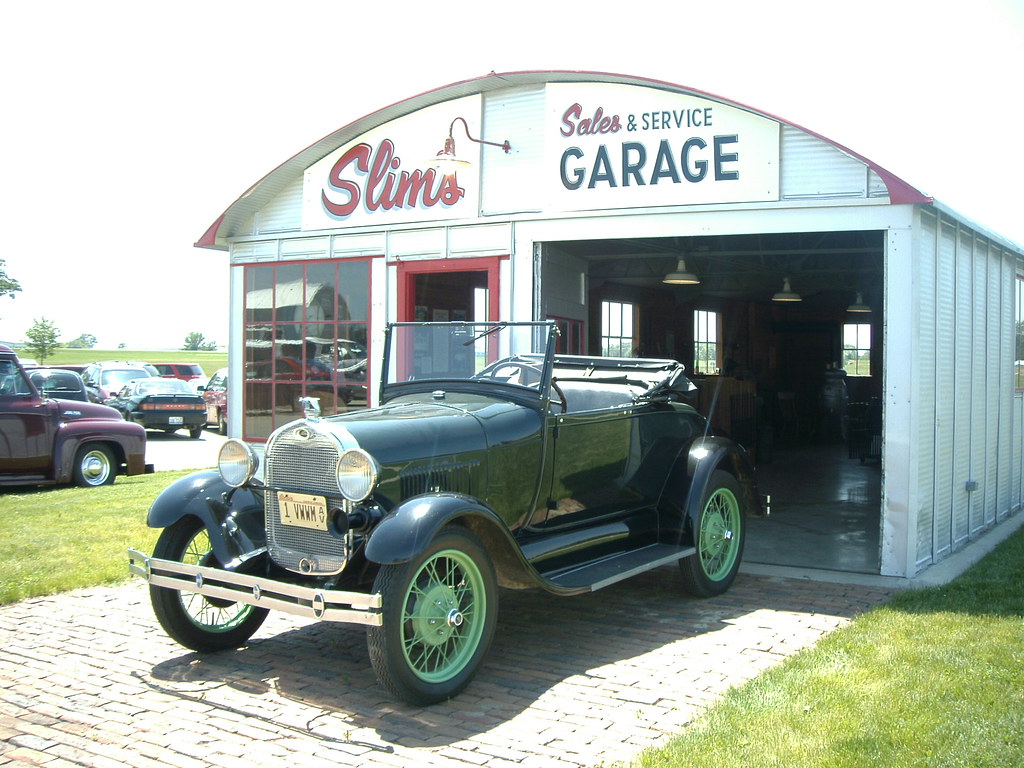 Poplar Grove Vintage Wings & Wheels Museum06/09/07 Flickr