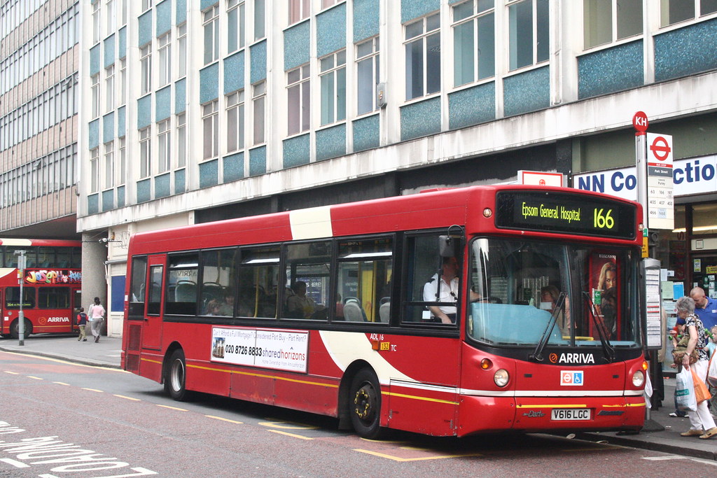 Arriva London South Dennis Dart SLF ADL 16 (V616 LGC), Cro… Flickr