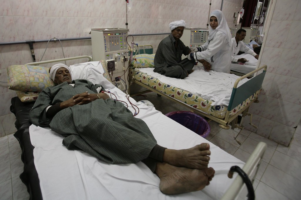 Egypt An Egyptian patient lies on bed at a kidney treatmen… Flickr