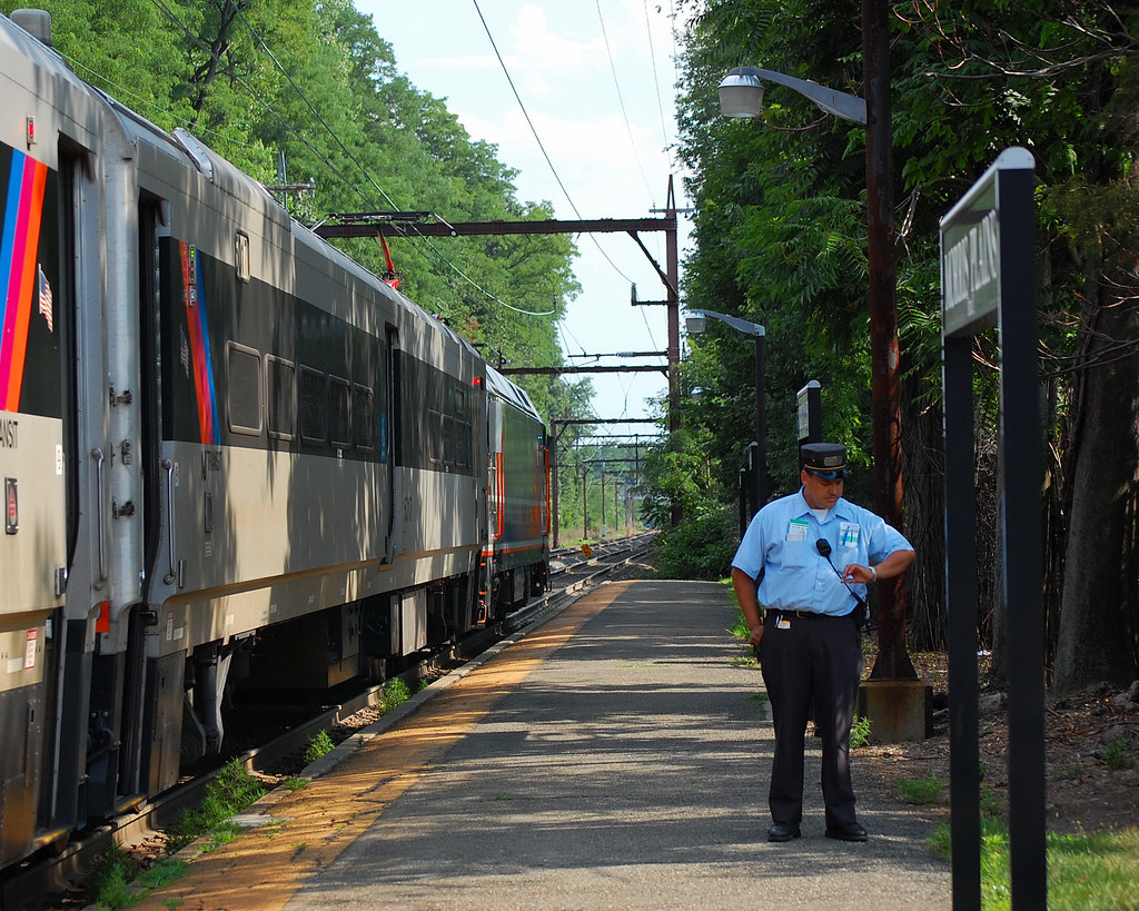 train0001 Time for train to leave Morris Plains Train Stat… Flickr