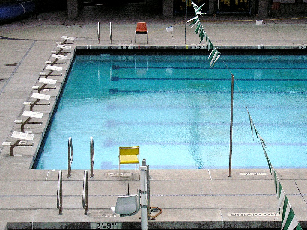 laney college swimming pool I signed up to take a class at… Flickr