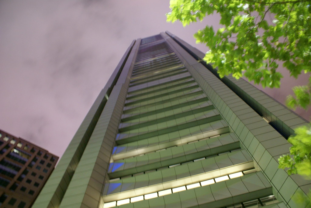 The building formerly known as Nauru House Late on Christm… Flickr