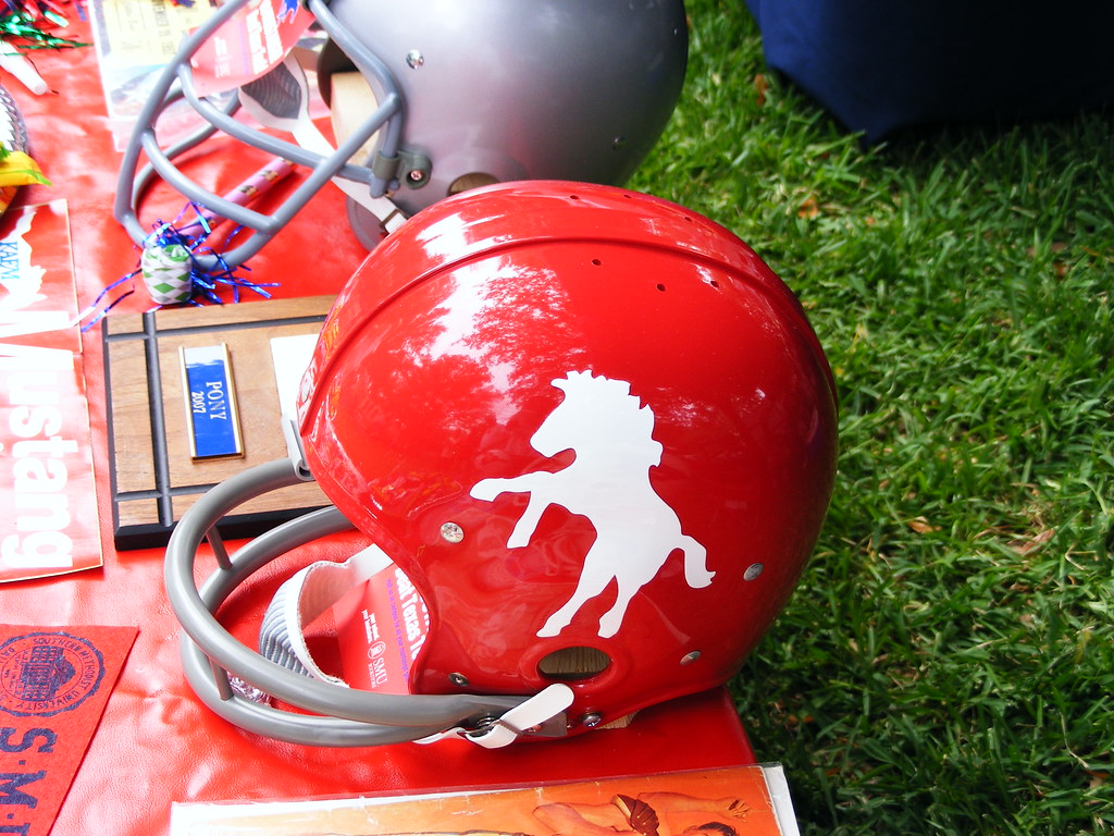 The SMU Football Helmet 196366 Nic. Hernandez Flickr