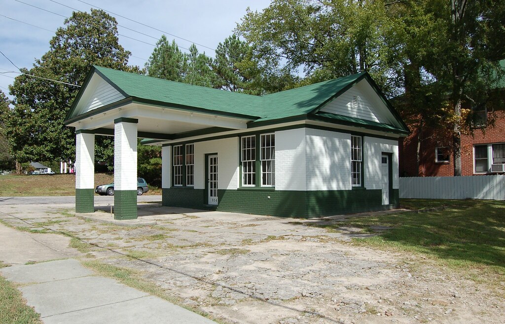 North Carolina, Louisburg (9,250b) In September of 2010, t… Flickr